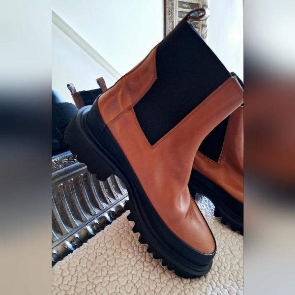 NWOB ALL SAINTS Harlee Tan Leather Chunky Chelsea Boots EU 40 US 10 Org $325 - Picture 13 of 13